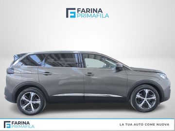 Peugeot 5008 - 3