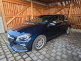 Mercedes-Benz A 200 AMG Line wenig Kilometer 