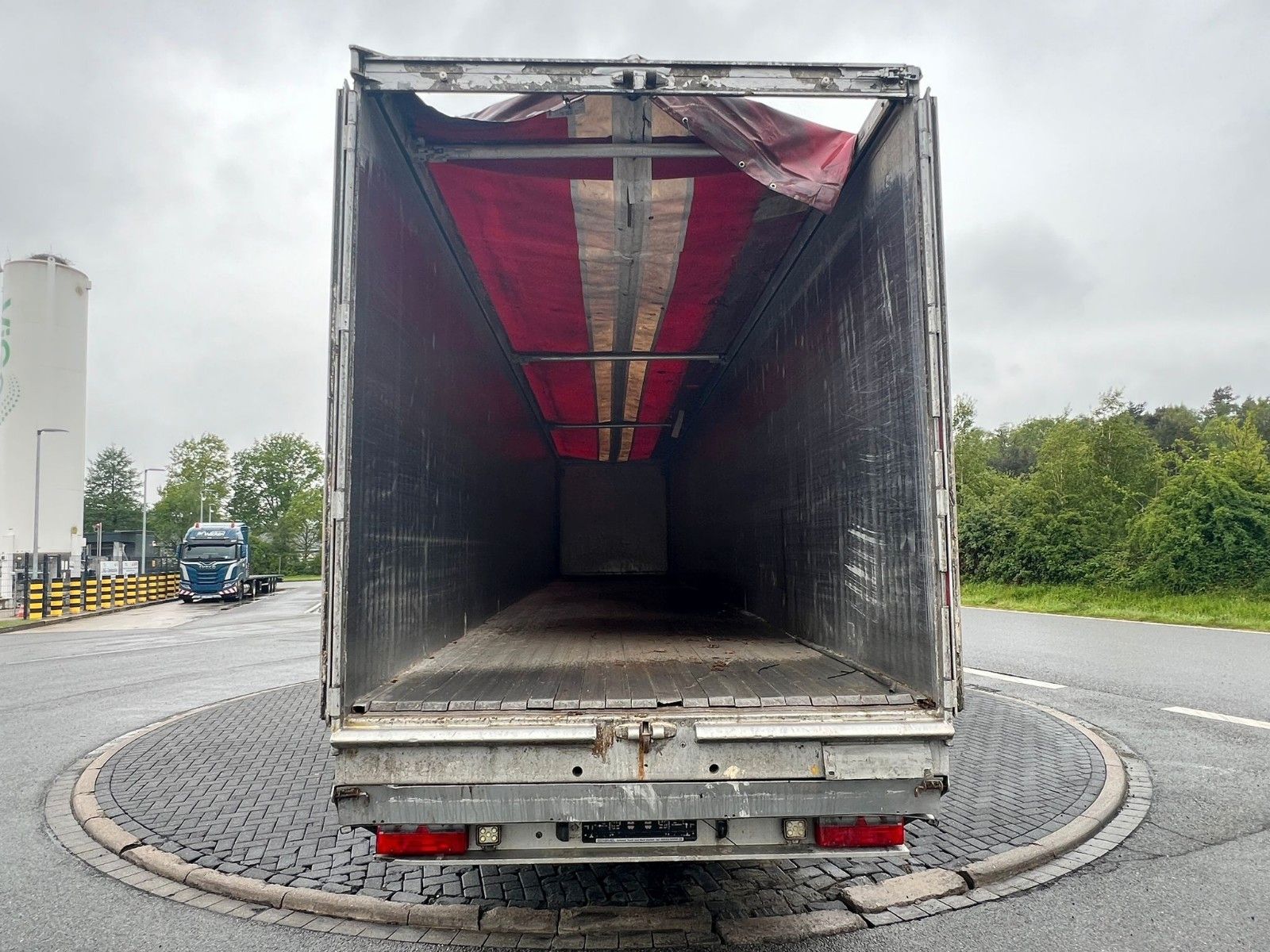 Fahrzeugabbildung Stas S 300 ZX 93 Walkingfloor
