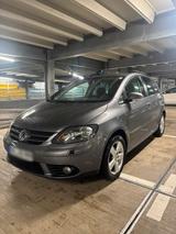 Volkswagen Golf plus 1.4 Benzin  - VW Golf Plus Gebrauchtwagen in Stuttgart