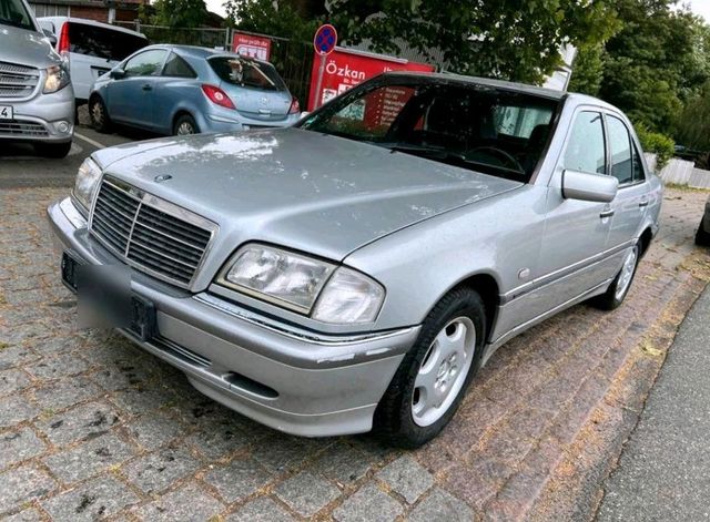 Mercedes-Benz Mercedes C180 Elegance Automatik