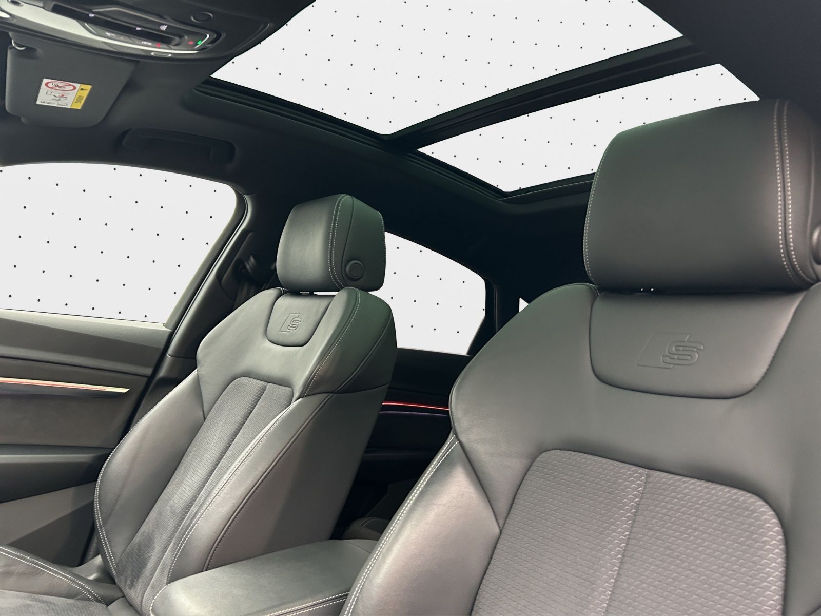 Audi Q8 e-tron - Bild 11