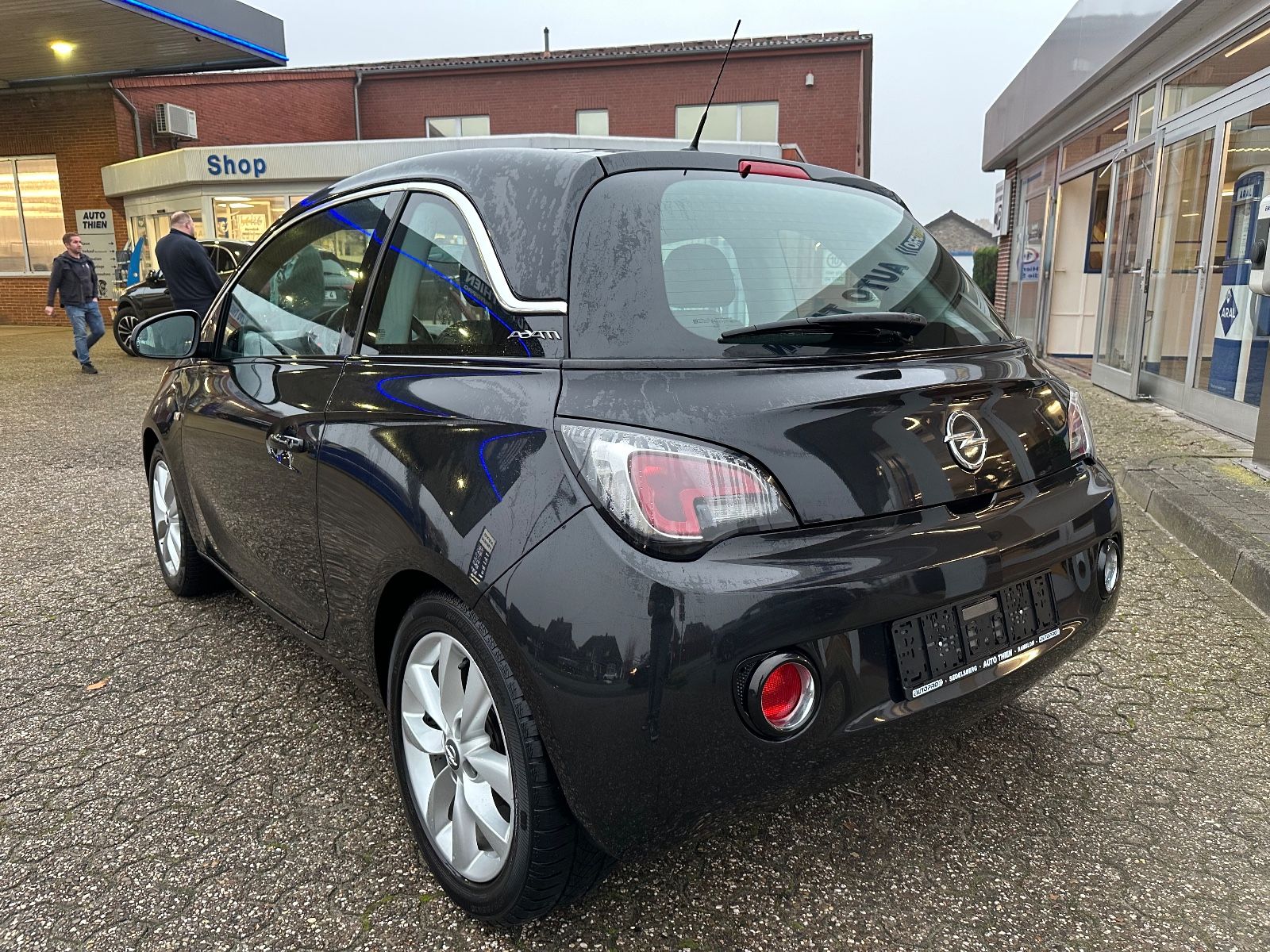 Fahrzeugabbildung Opel Adam 1.4 Jam SHZG/GRA/BT/GJR