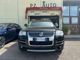 Volkswagen Touareg 6.0 W12 450cv UNIPRO - Volkswagen Touareg: W12