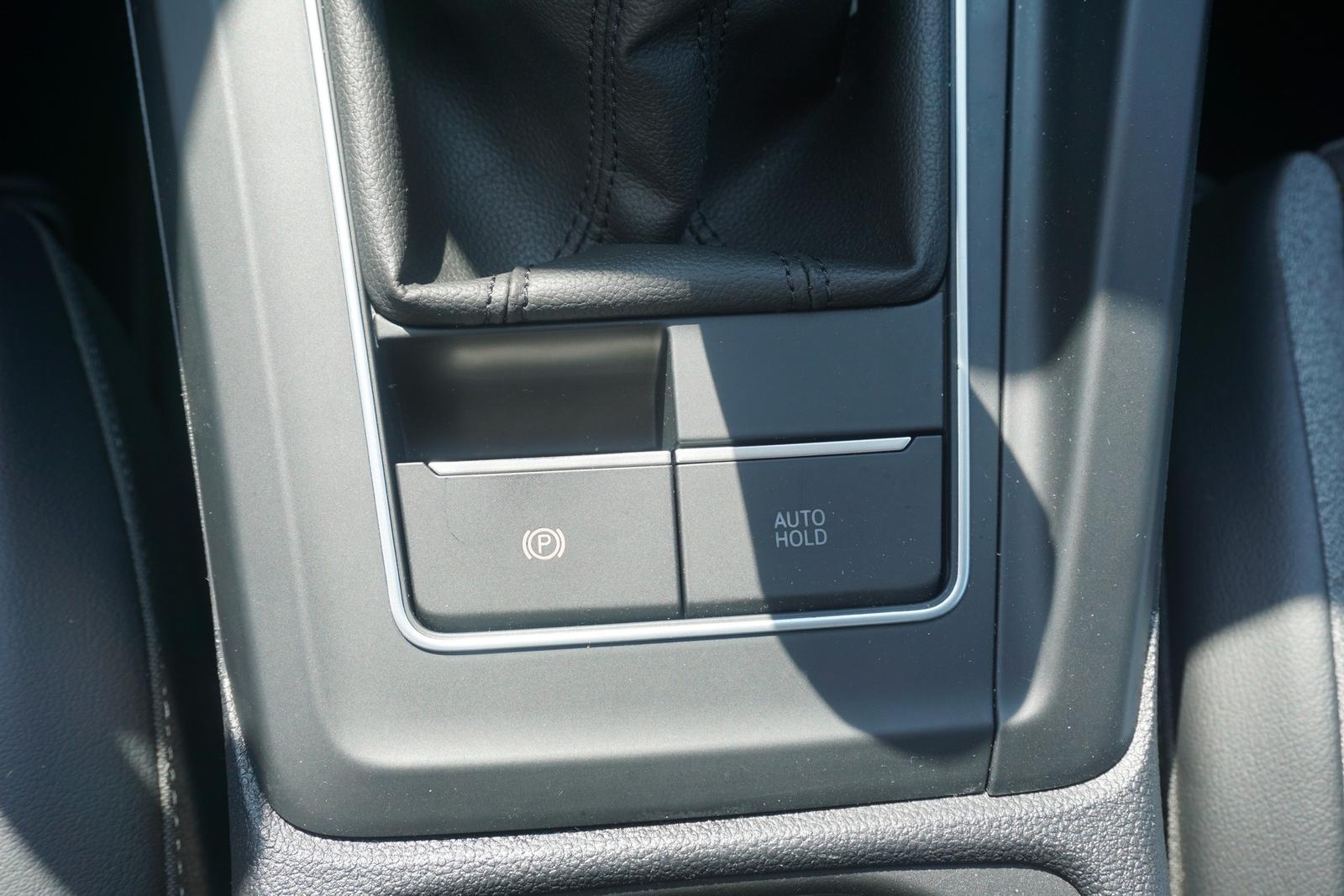 Volkswagen Golf VIII Variant 1.5 TSI Goal LED Navi ACC DAB, миниатюра 29
