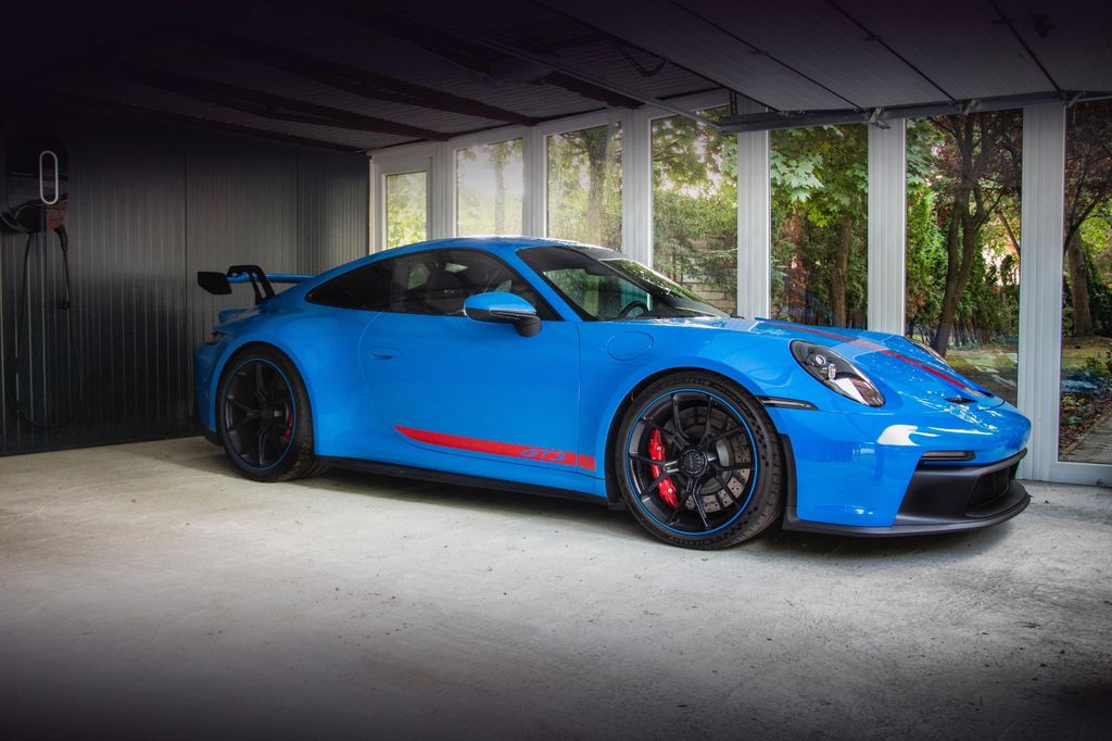 Image of Porsche 992