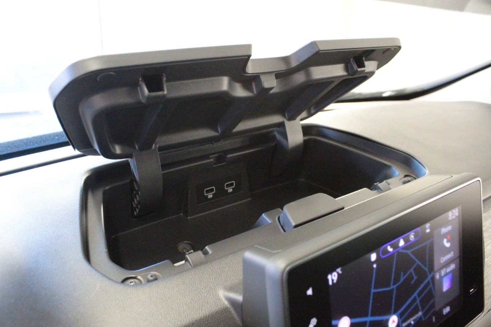 Fahrzeugabbildung Renault Trafic Grand dCi 150 EDC Evo*Automatik*8-Sitzer*