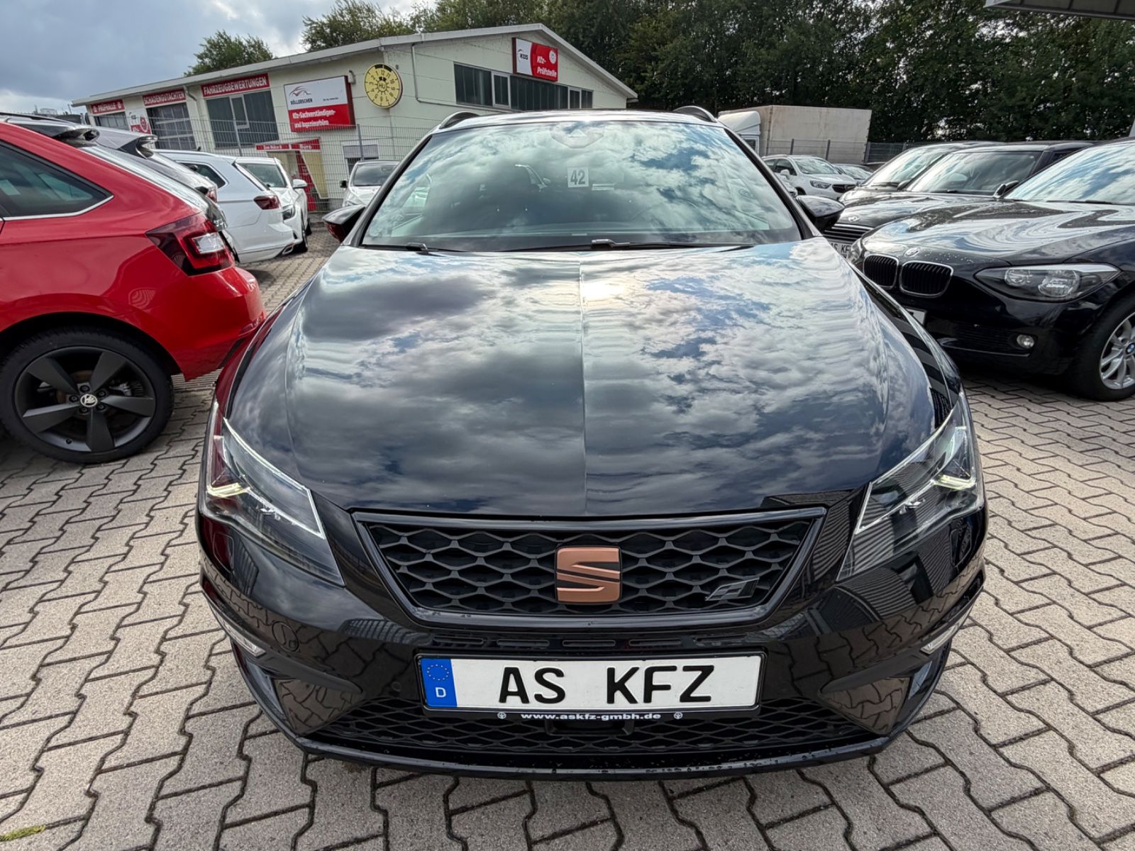 Seat Leon ST Cupra 300 4Drive ALU`S KLIMA NAVI KAMERA imagem 2