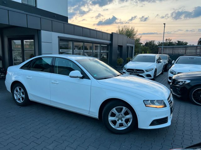 Audi A4 1.8 Limousine Attraction Einparkhilfe*