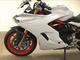 Ducati Supersport S - Akrapovic + Carbon + Zubehör - DUCATI SUPERSPORT