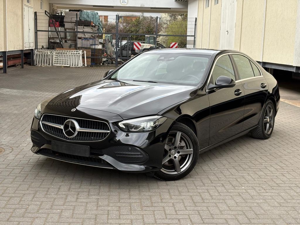 Image of Mercedes-Benz C 220