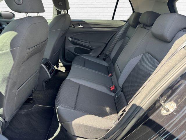 Fahrzeugabbildung Volkswagen Golf Active 2.0 TDI KLIMA LED NAVI ALU