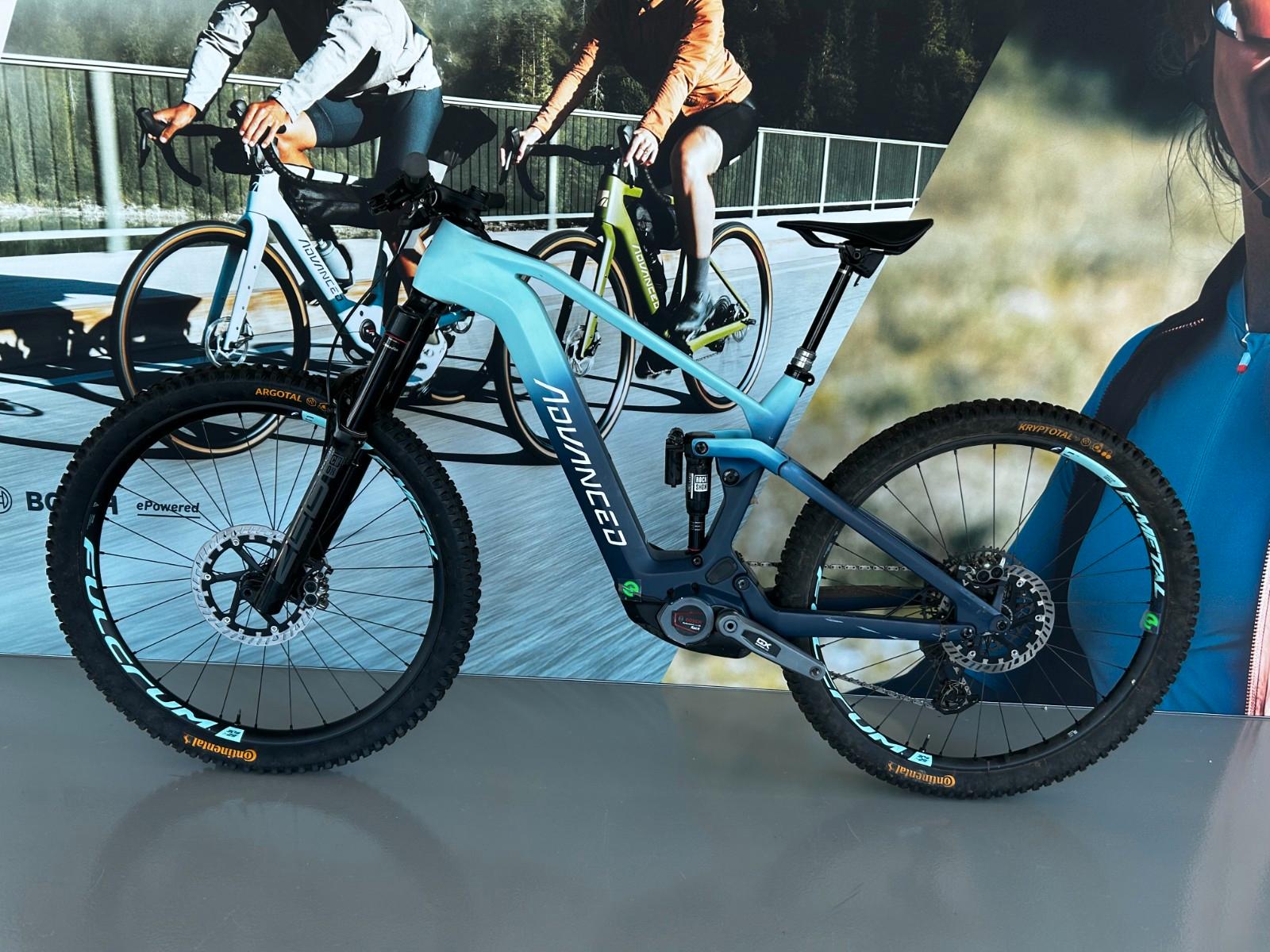 Advanced Offroad Race MTB FS