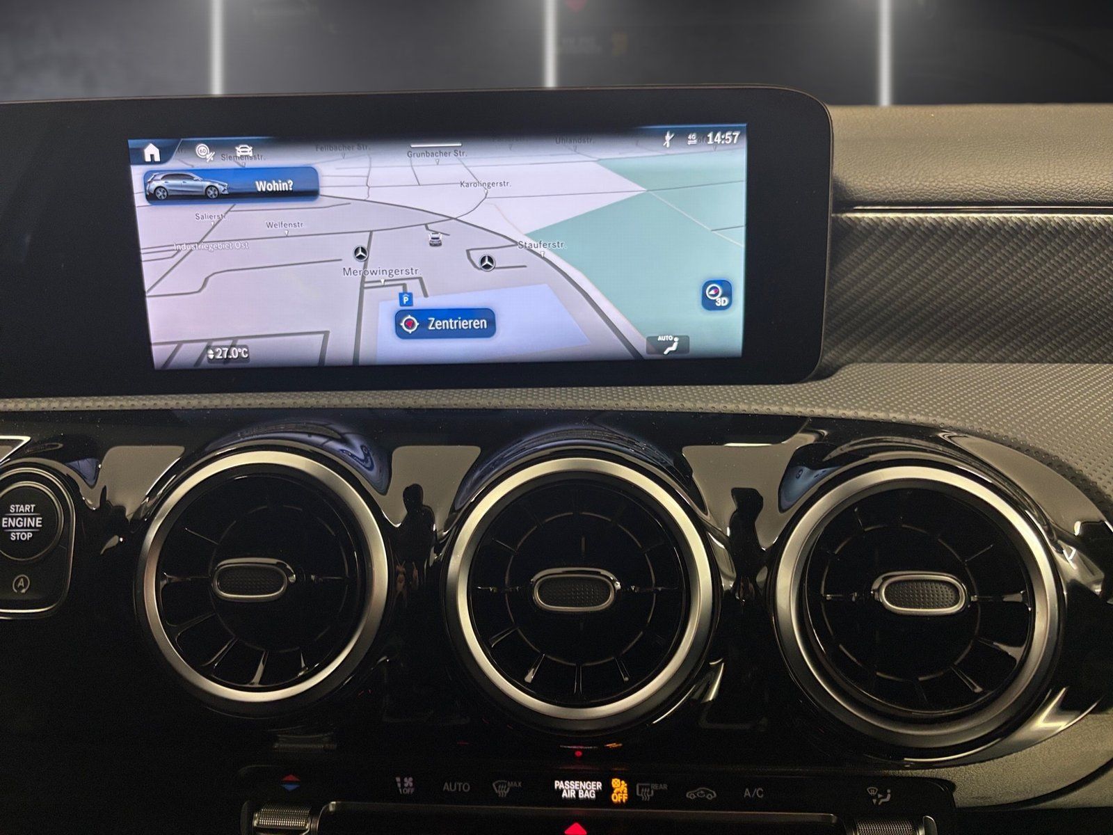 Fahrzeugabbildung Mercedes-Benz A 200 Progressive*AHK*Totwinkel*360°*LED*SHZ*PDC