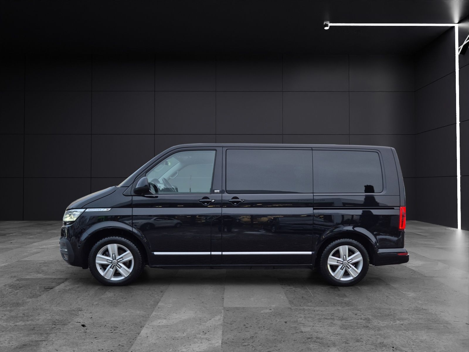 Fahrzeugabbildung Volkswagen T6 Multivan T6.1 TDI Gen-Six DSG Standhzg LED AH