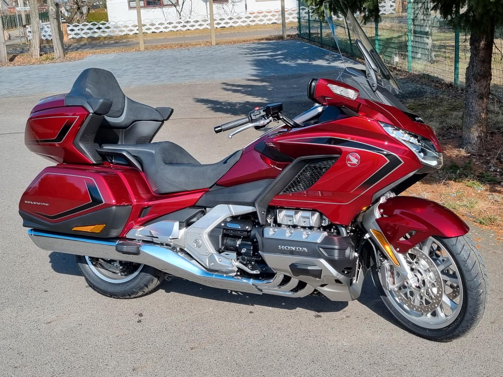 Honda GL 1800 DCT & Airbag 2026
