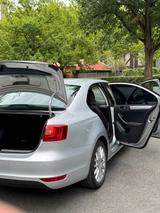 Volkswagen Beim Interesse melden Sie sich ich melde m... - Volkswagen Jetta in Bochum