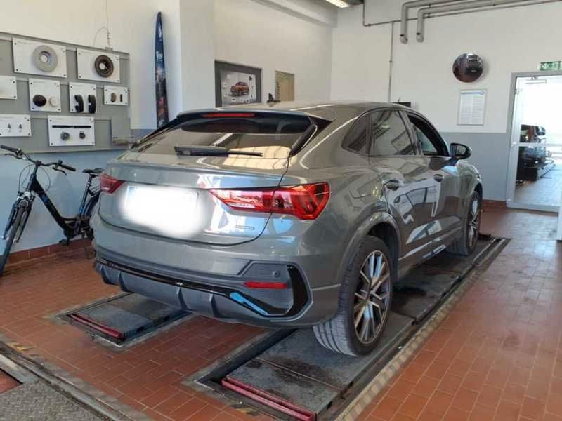 Audi Q3 Sportback quattro S line *AHK*PANO*BLACKSTYLE foto 3