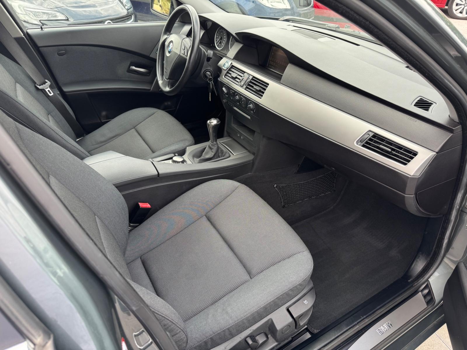 BMW 5e 530i / Xenon / PDC