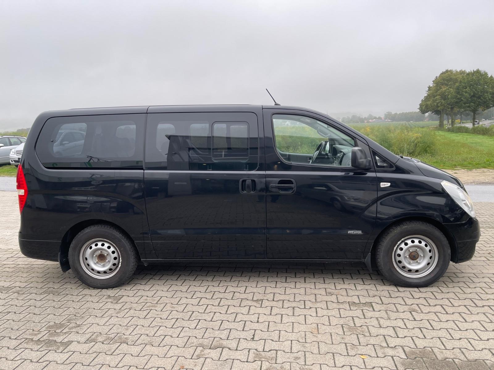 Hyundai H-1 Travel Premium