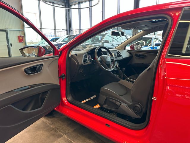 MYAUTOCENTER – Gebraucht- und Jahreswagen mit Werkstattservice in Pfaffenhofen Seat Leon SC Reference *1.Hand*TÜV 0627*AHK*