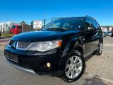 Mitsubishi Outlander 2.2 DI-D Instyle 4+4 7 Sitzer Tüv - gebrauchte Mitsubishi Outlander aus dem Jahr 2009