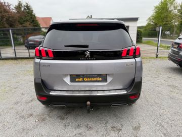 Peugeot 5008 - 5