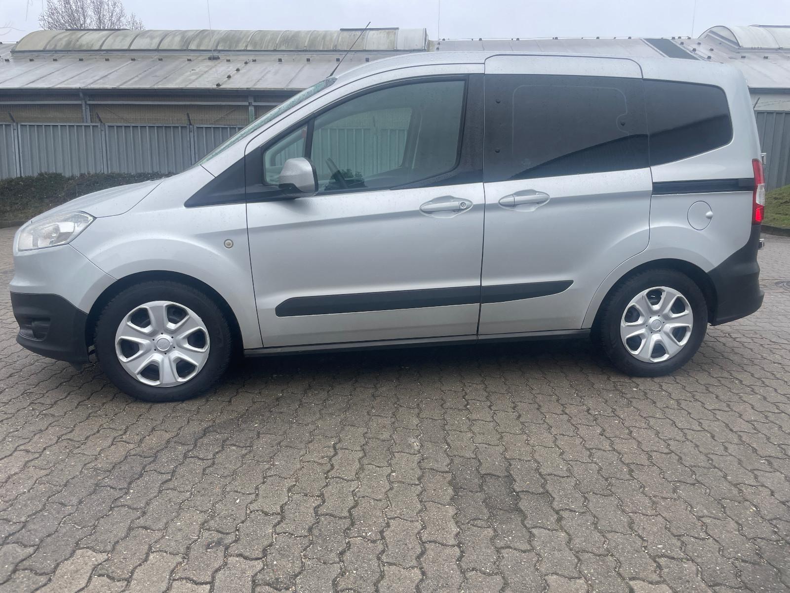 Ford Transit Courier Kombi Trend