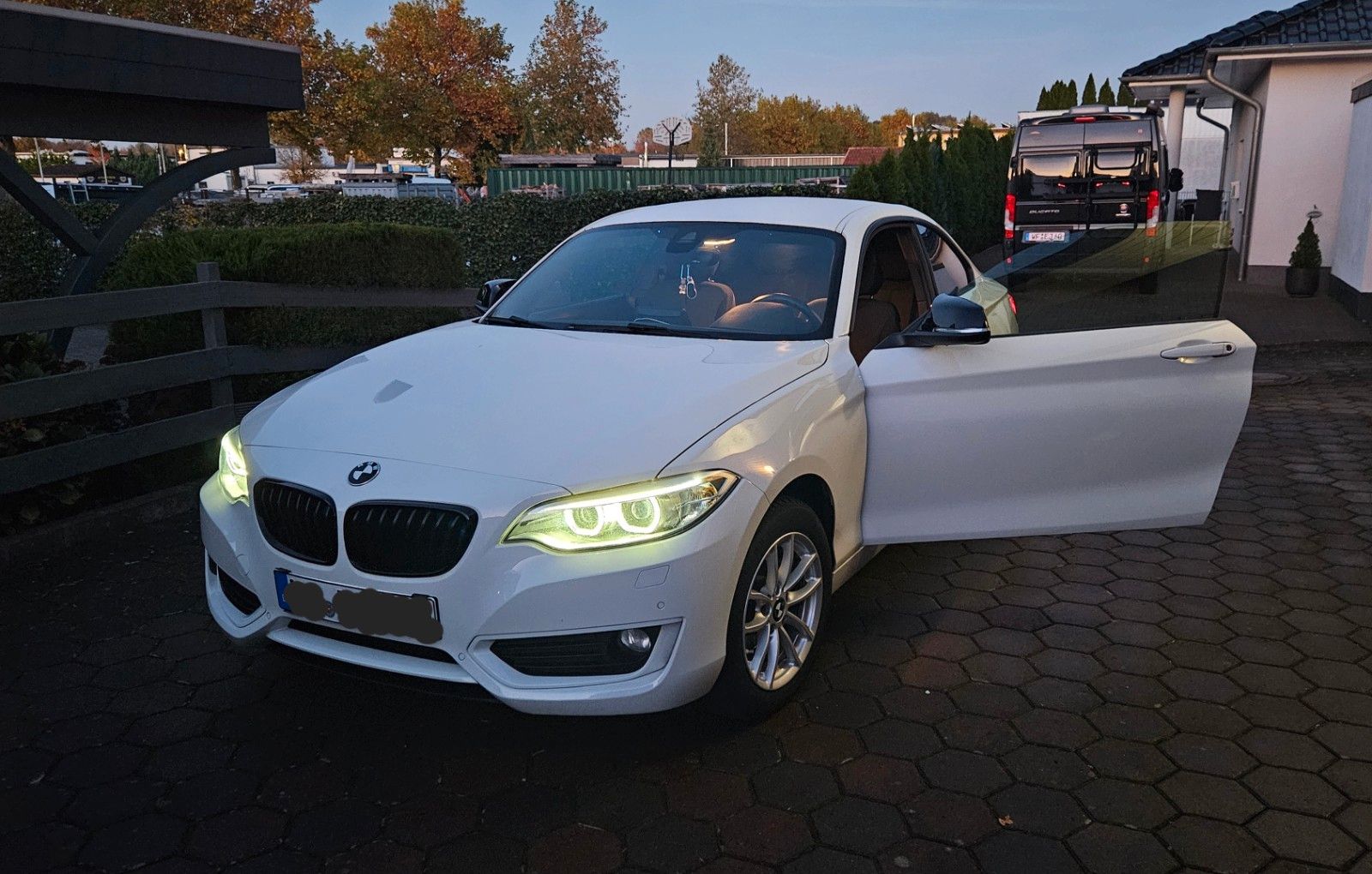 BMW 218i Coupé  TÜV LED Tausch Möglich 