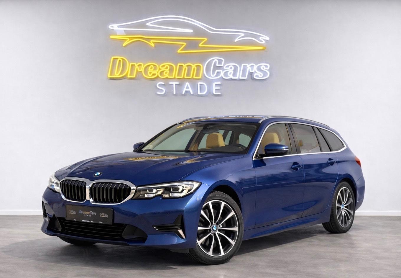 BMW 320d Luxury Line PANO/VIRTUAL/LEDER/CARPLAY