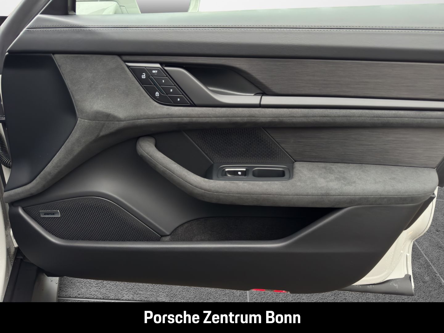Porsche Taycan - Bild 17