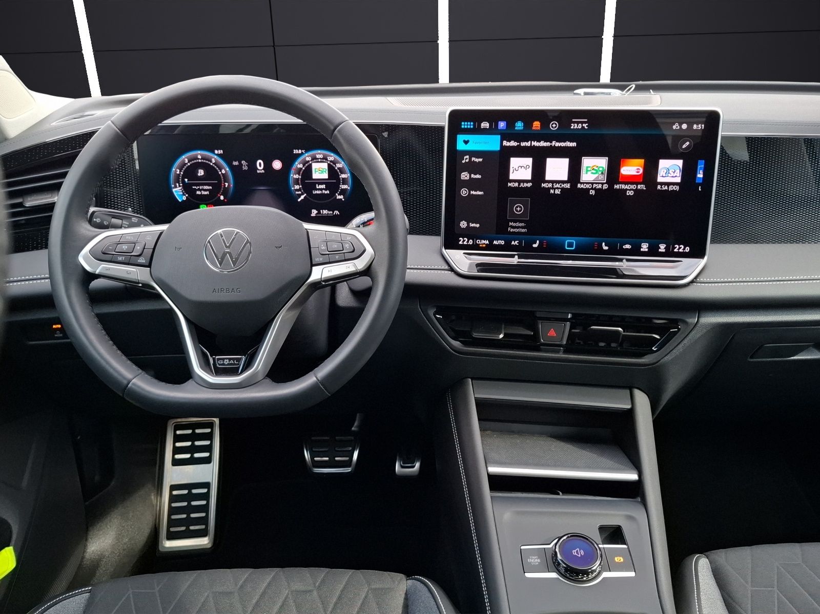 Fahrzeugabbildung Volkswagen Tiguan eTSI Goal LED AHK Navi AID ACC RFK SHZ