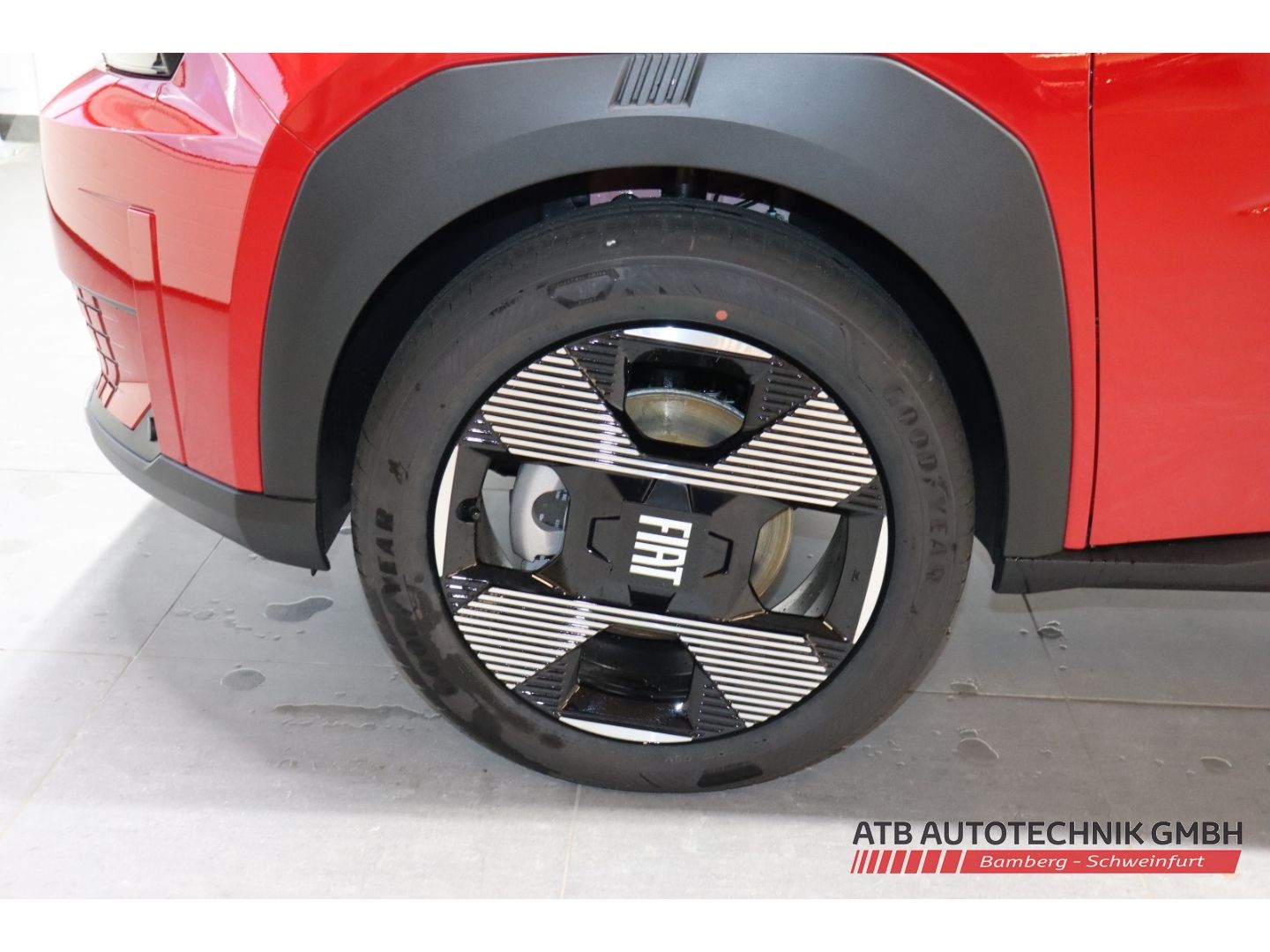 Fahrzeugabbildung Fiat Grande Panda La Prima Hybrid 1.2 eDCT Winter-Pak