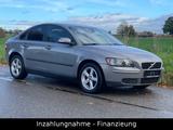 Volvo S40 Lim. 2.0 Kinetic/8 Fach/Klima/ - Volvo S40 Kinetic mit Benzin-Antrieb