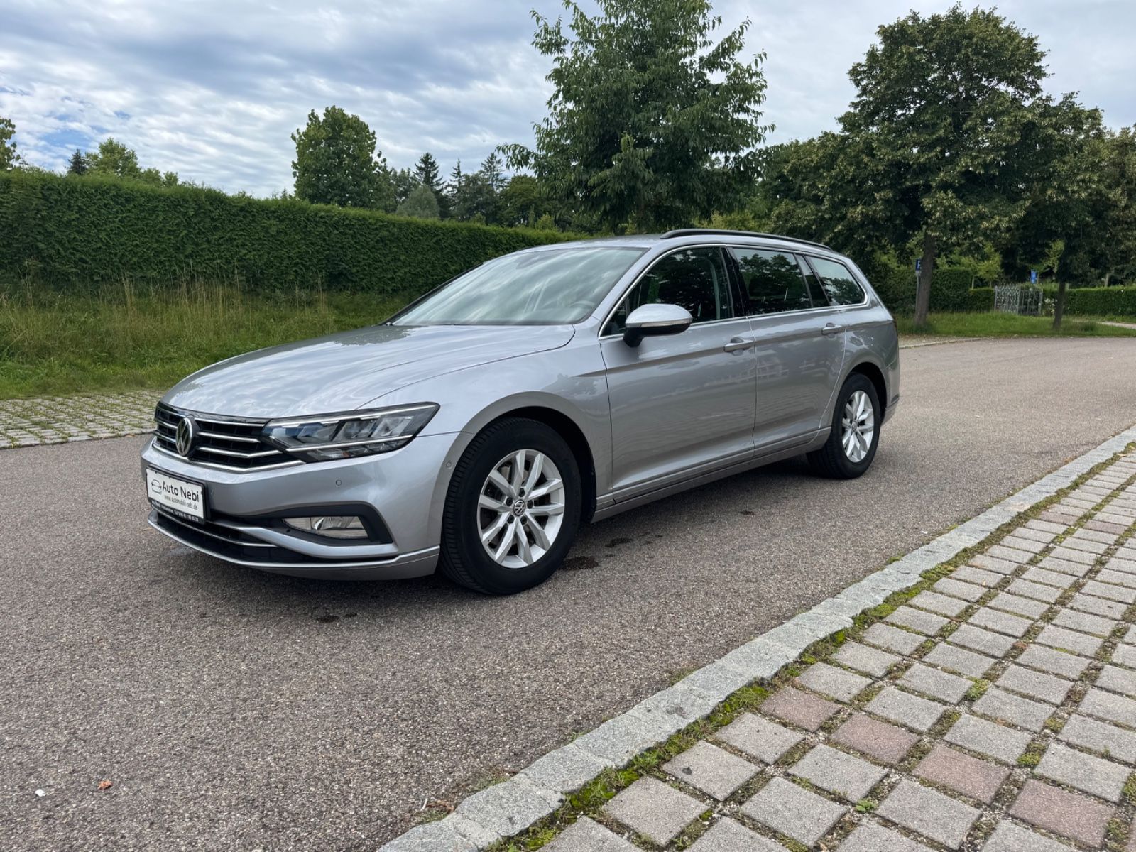 VW Passat Business*2.0*Automatik*Voll*Top*2-Hand*