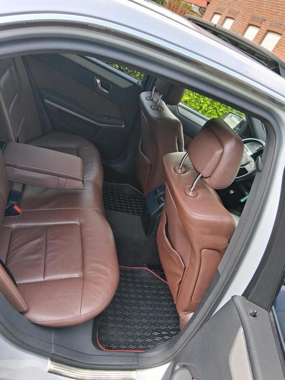 Mercedes-Benz E 350