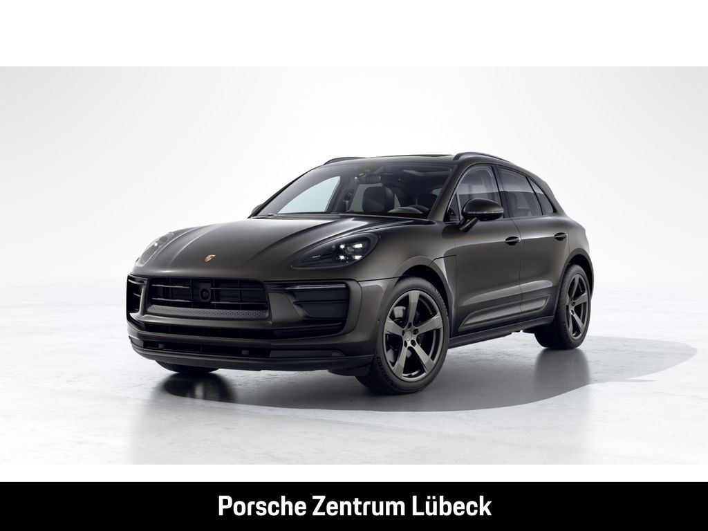 PORSCHE Macan 2023