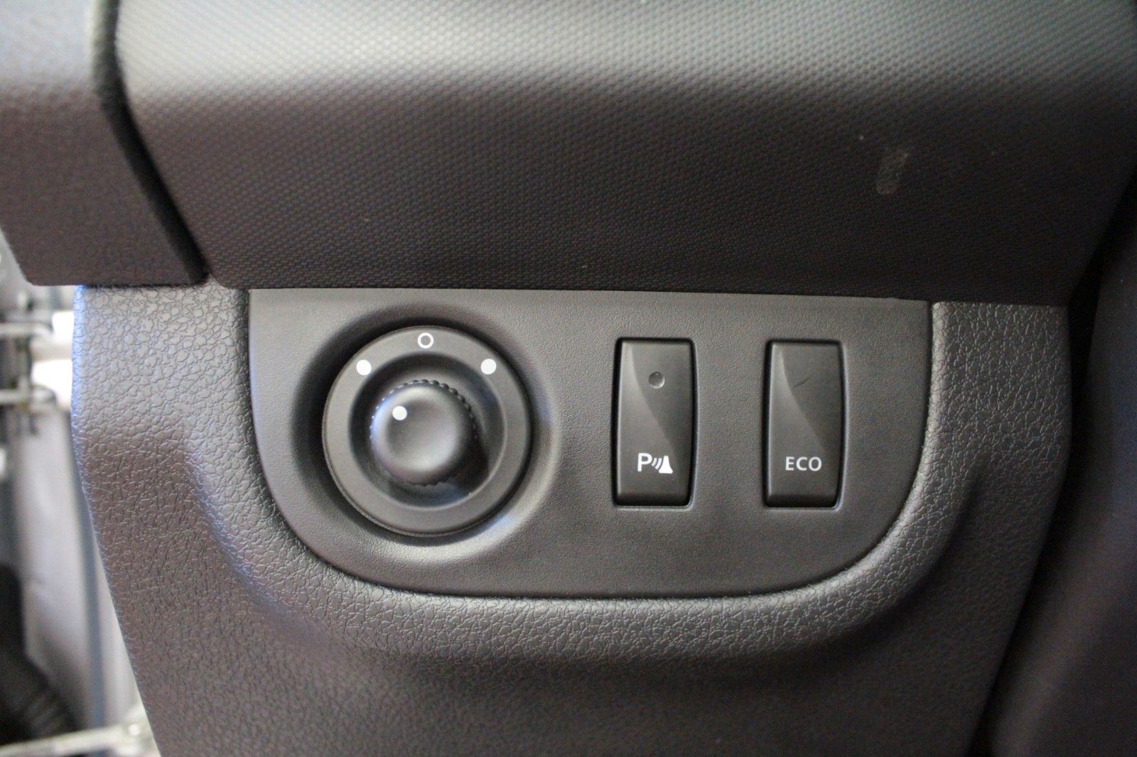 Fahrzeugabbildung Dacia Logan MCV TCe90 Stepway*Navi*Klima*