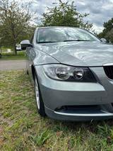 BMW 318i  top Zustand, unfallfrei, scheck... - BMW 318 aus 2005: 318i