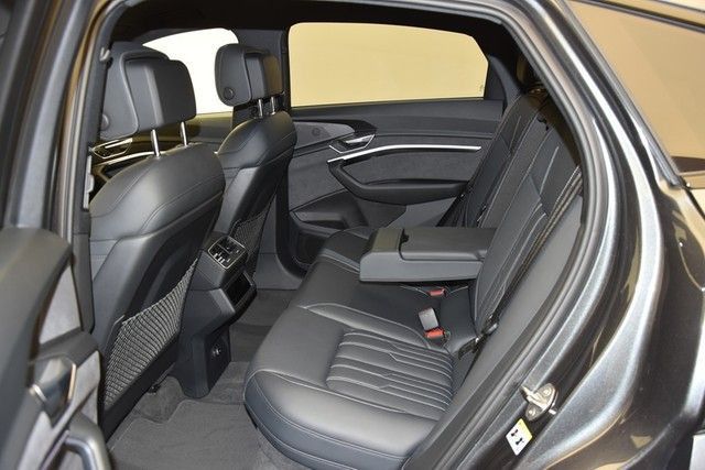 Audi e-tron - Bild 10