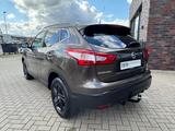 Nissan Qashqai Tekna *Pano*AHK*LED*NAVI* - Nissan Qashqai Gebrauchtwagen in Bremen