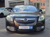 Opel Insignia 2.8 AUTOMATIK NAVI XEN OPCLINE LEDE 4x4 - Opel Insignia mit Benzin-Antrieb: 2.8