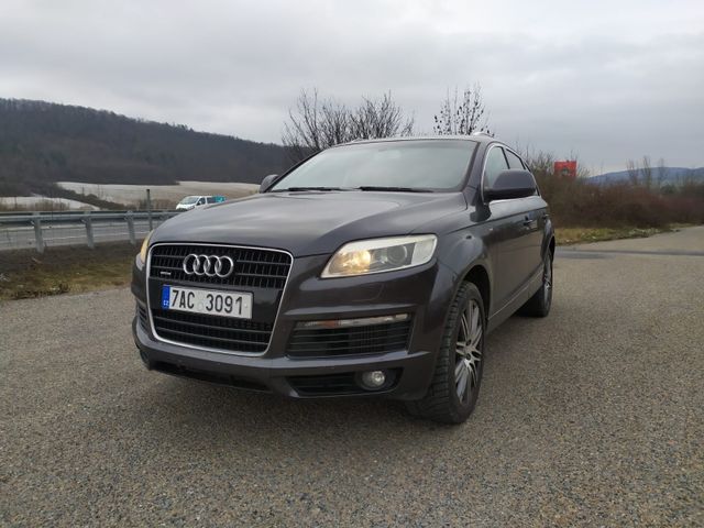 Audi Q7 3.0 TDI quattro S-Line