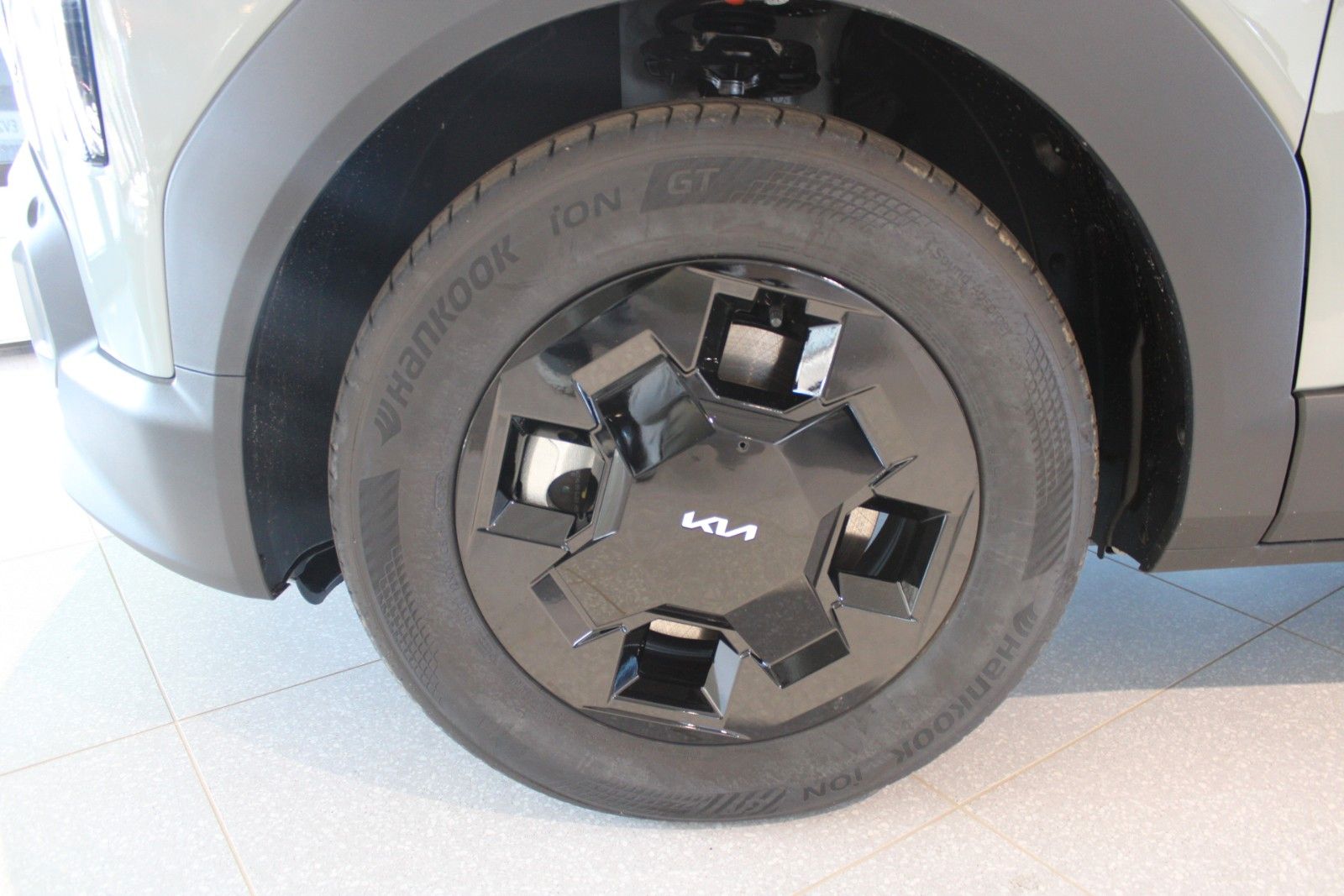 Fahrzeugabbildung Kia EV 2 42,2 kWh Air Wärmepumpe + WINTER-PAKET