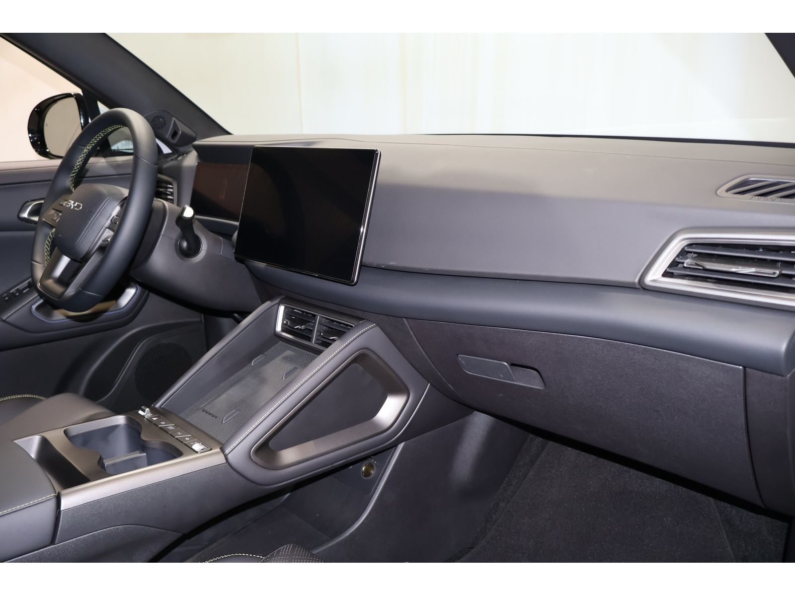 BYD ATTO 2