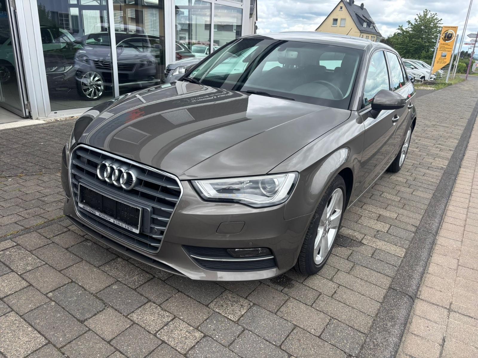 Audi A3 Sportback ambition+Tempomat+Navi+Xenon+