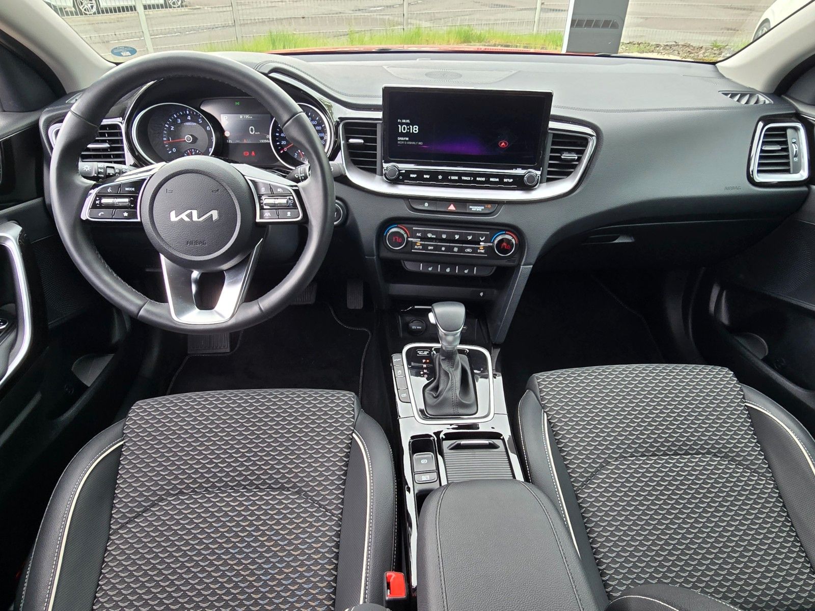 Fahrzeugabbildung Kia XCeed 1.5 T-GDI 140 PS DCT Spirit XCL