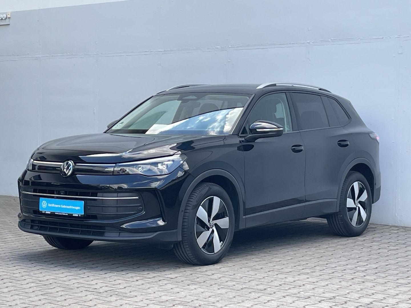 Tiguan 2.0 TDI DSG Life AHK/360°Kamera/ACC/Navi