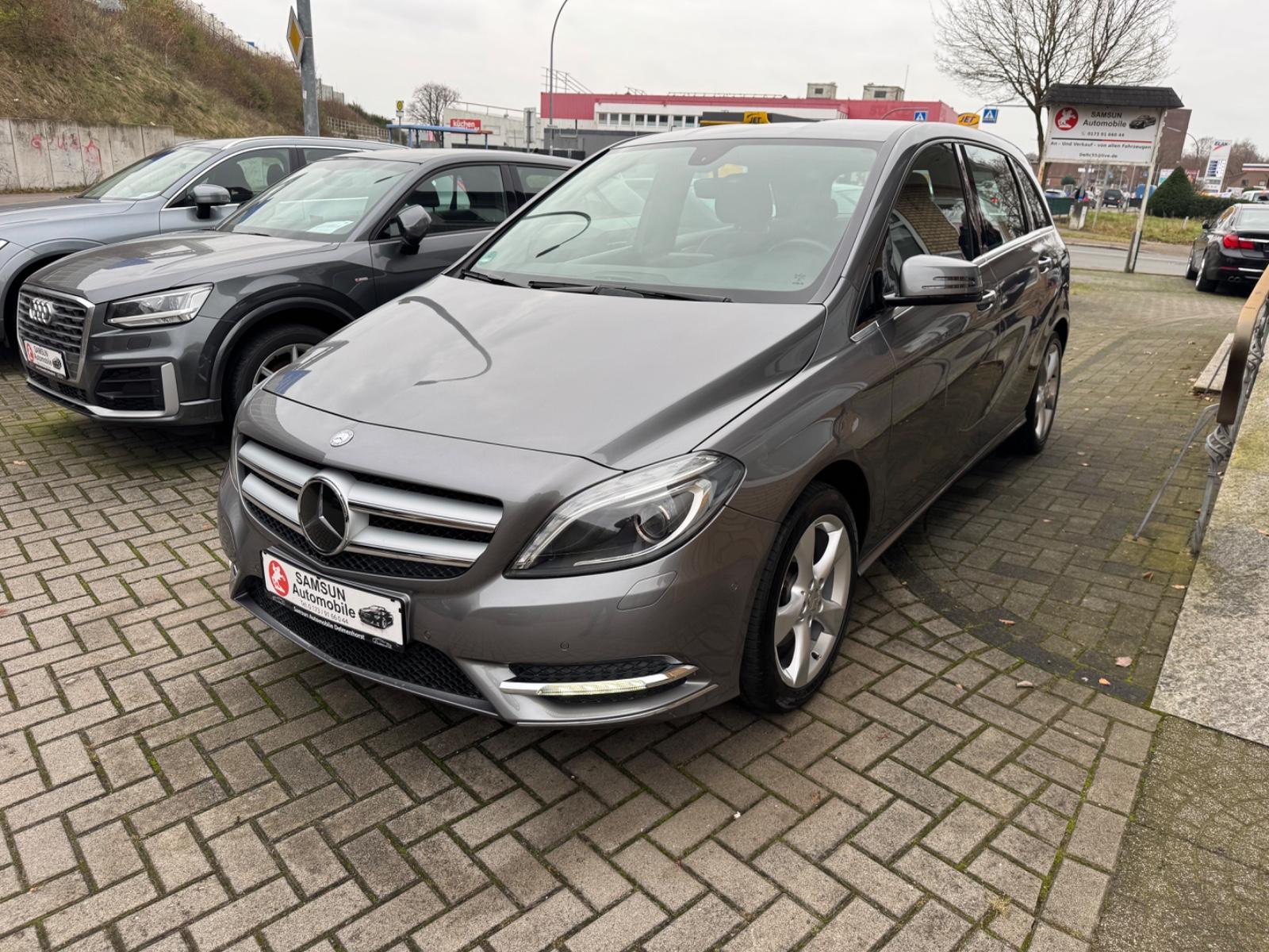 Mercedes-Benz B 200  AHK LED 1.Hand