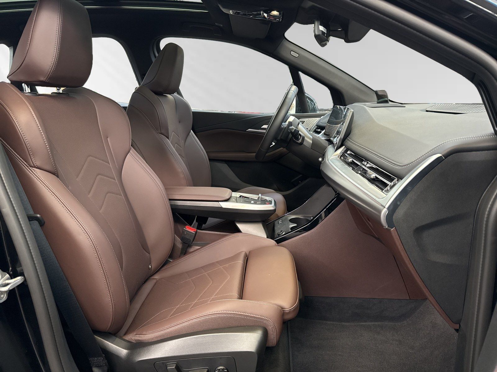 BMW 223 Active Tourer - Bild 9